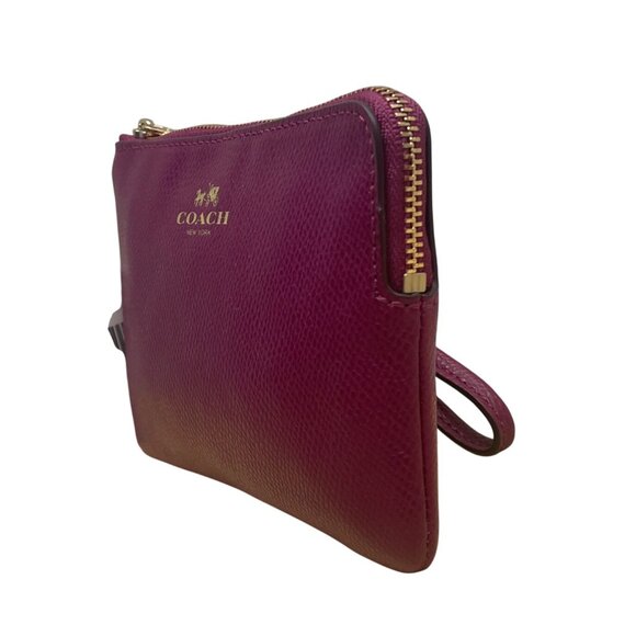 Coach Pebbled Fuchsia Leather With Gold Hardware Wristlet Clutch Bag Sz S - Picture 4 of 9